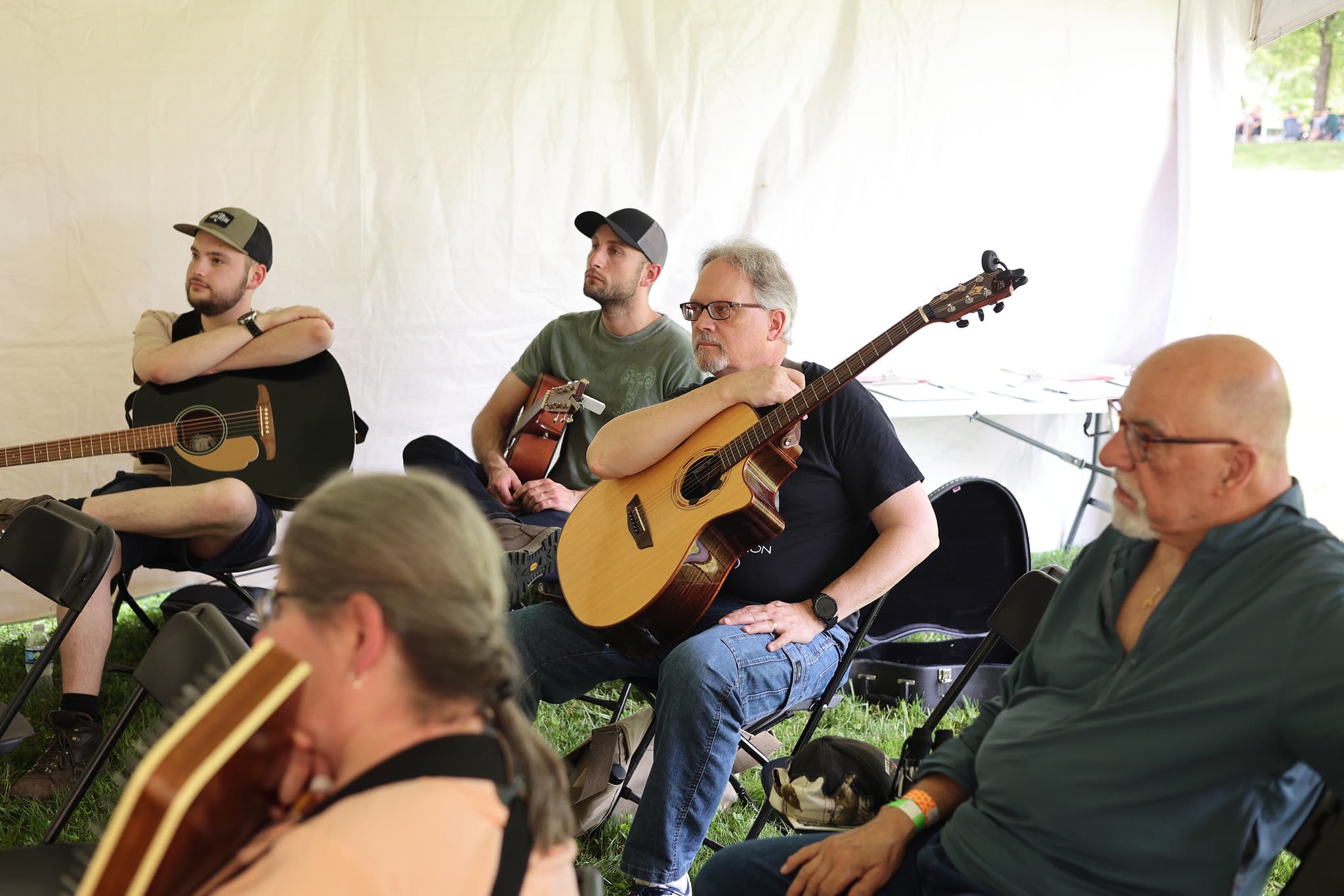 Kids' crafts activities